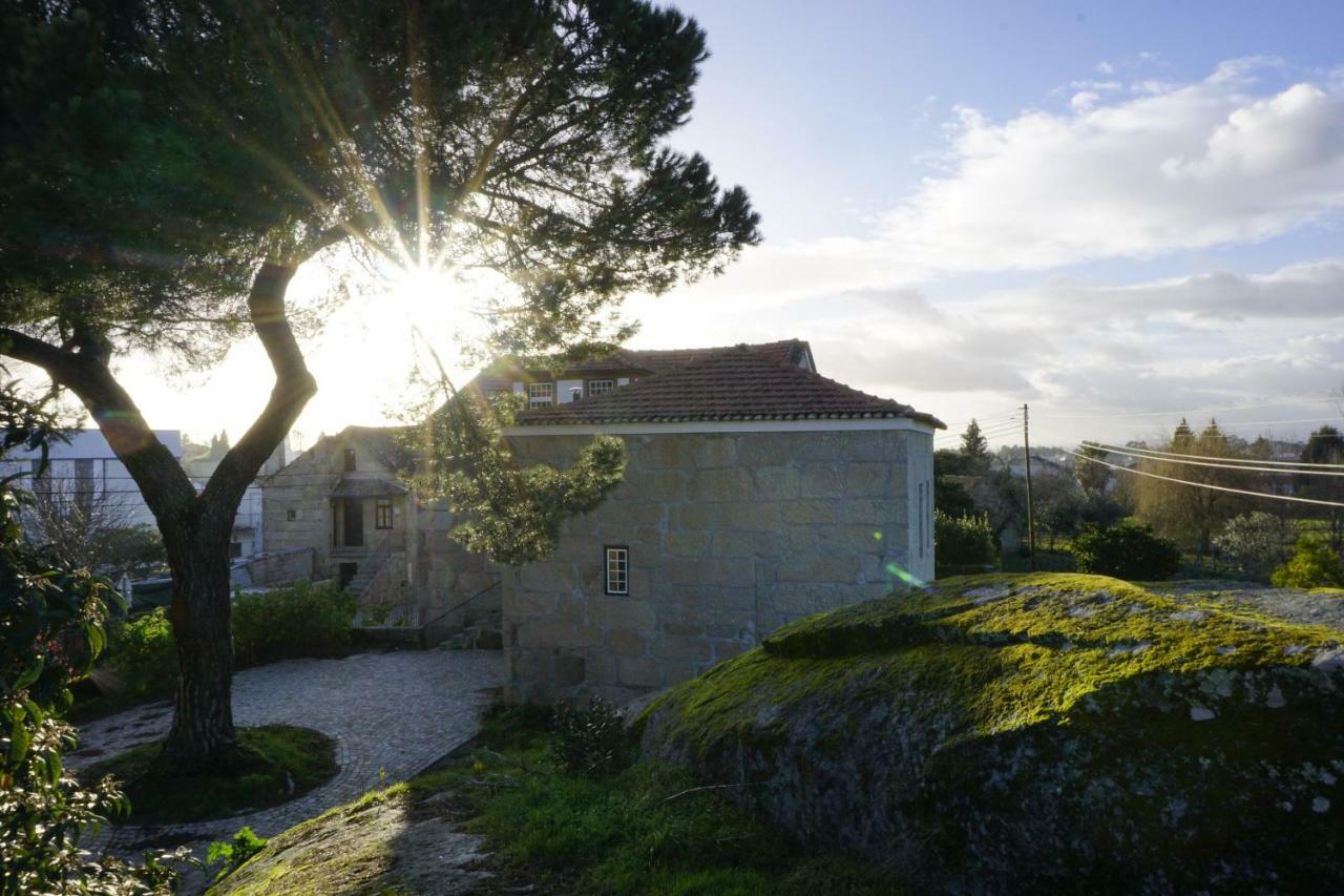 Hostel Casa Do Pinheiro Lagares da Beira ภายนอก รูปภาพ